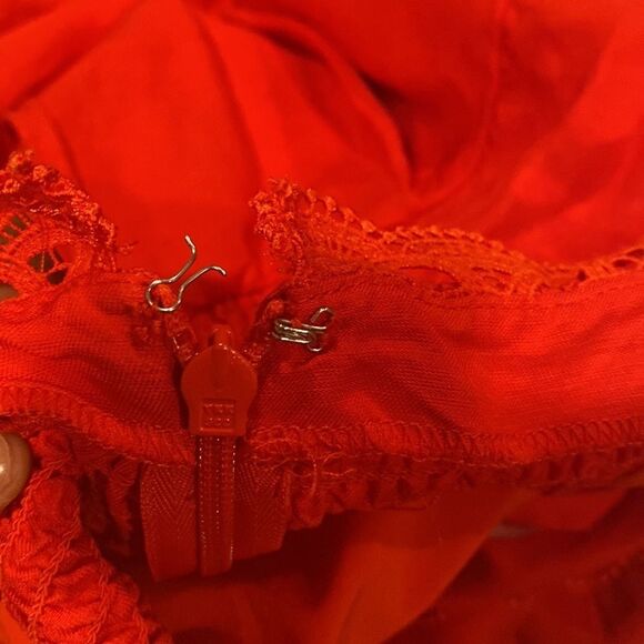 Marchesa Notte Red Tiered Midi Dress - Picture 5 of 13